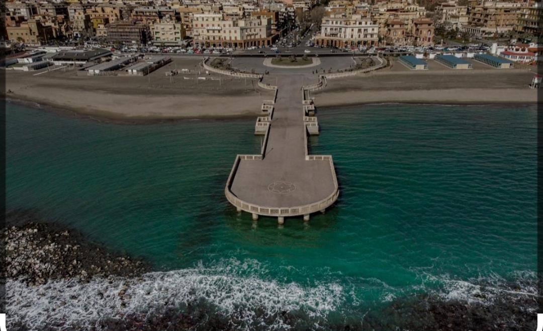 Attico Granelli Di Sabbia Lejlighed Lido di Ostia Eksteriør billede